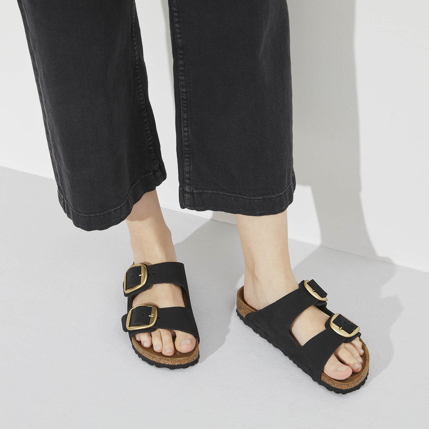 Arizona Big Buckle Nubuck Leather