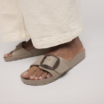 Madrid Big Buckle EVA Gray Taupe